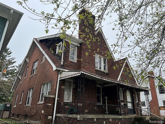 4th image of 11731 Washburn St