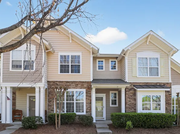 1456 Stonedown Ln, Matthews, NC 28104