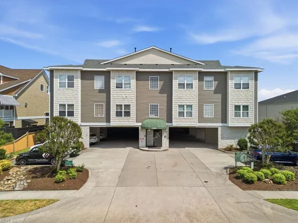 2320 Sea Shell Rd APT 203, Virginia Beach, VA 23451
