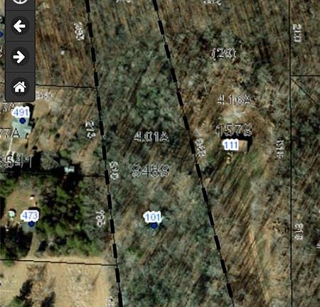 3rd image of 101 Clearwater Ln