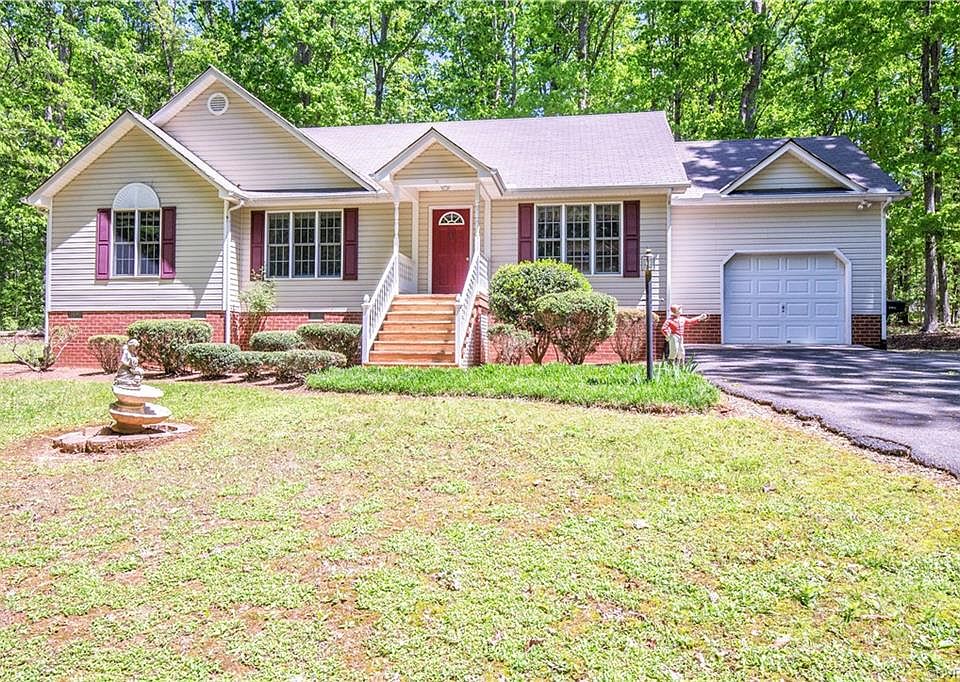 1st image of 4388 Lynnecross Ct