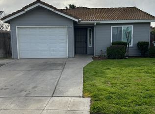 2352 N Katy Ave, Fresno, CA 93722