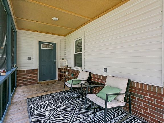 5th image of 725 Old Buckroe Rd