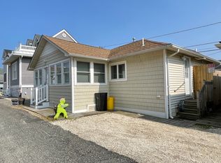 14 Beachcomber Ln, Pt Pleasant Beach, NJ 08742