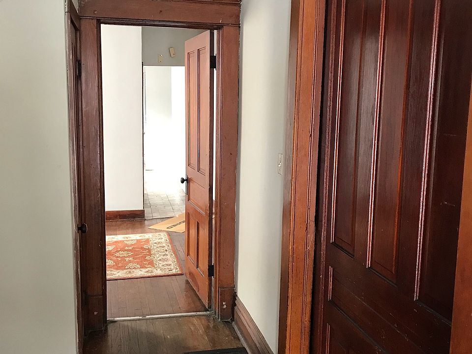 1st image of 1215 Cass Ave SE