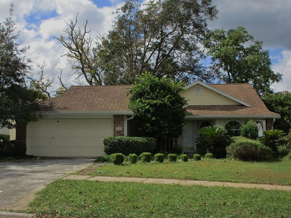 1st image of 1534 Mountain Lake Dr E