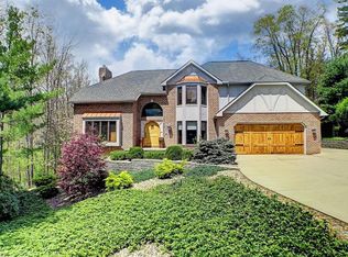 3251 W Chase Cir, Stow, OH 44224