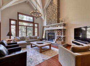 605 Chemin Des Skieurs, Mont Tremblant, QC J8E3M8