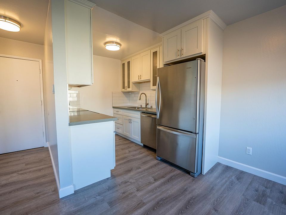 1st image of 351 Hanover Ave APT 302