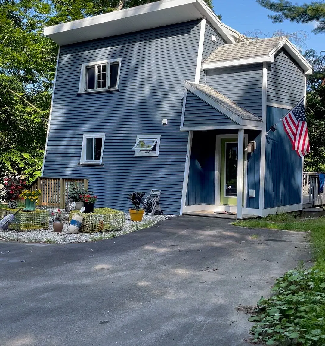 2 bed, 1.5 bath, 1138 sqft, $2,500 — Photo 1