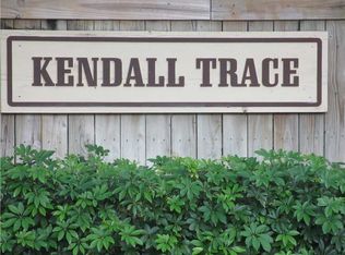 7762 SW 99th St #10, Miami, FL 33156