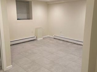 8 Lafayette Ave, Cliffside Park, NJ 07010