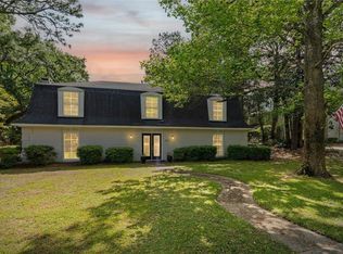 559 Cumberland Rd E, Mobile, AL 36608