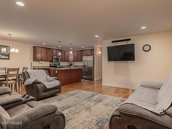 4th image of 216 Skwentna Dr #39
