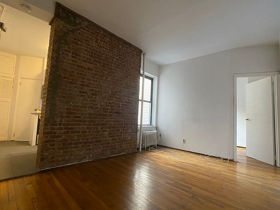4th image of 338 E 92nd St APT 32