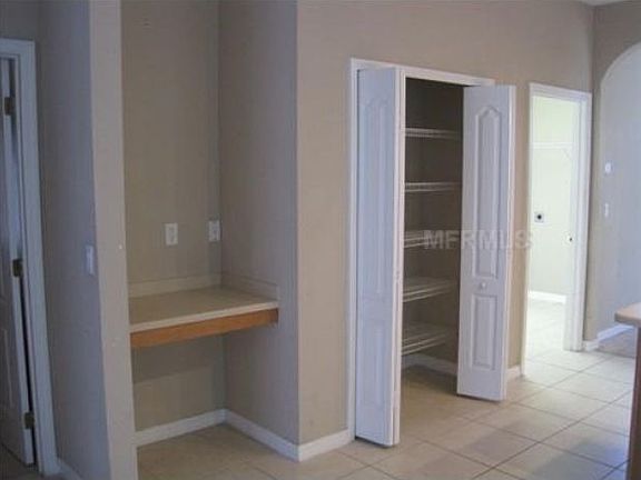 5th image of 4309 Creeks Run Blvd