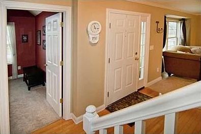 2nd image of 8303 Chateau Ln
