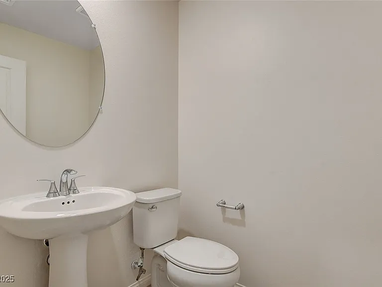 2620 Ercolano St — Photo 16