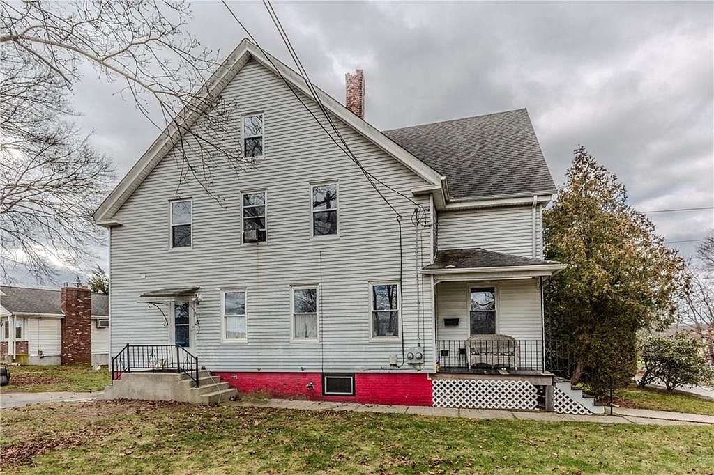 291 Roger Williams Ave, Rumford, RI 02916 Zillow