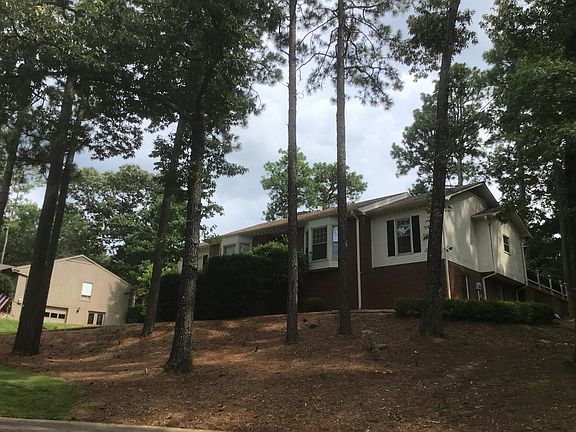 2nd image of 2921 Macalpine Cir