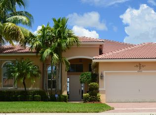 6902 Finamore Cir, Lake Worth, FL 33467