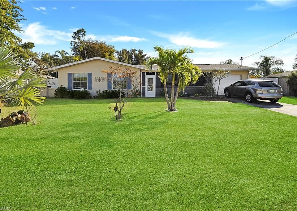 1st image of 707 NE 16th PL