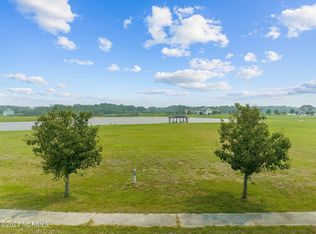 122 Colington Cir, Aydlett, NC 27916