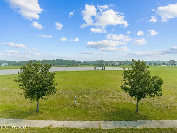 122 Colington Circle, Aydlett, NC 27916