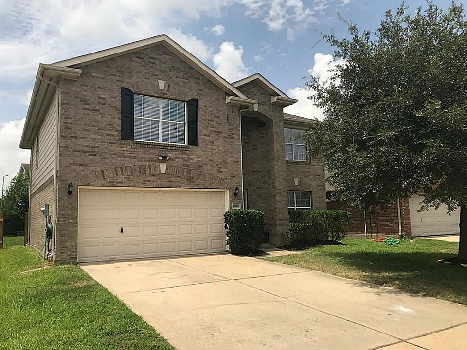 1st image of 3819 Pebble Garden Ln