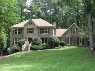 8025 River Cir, Sandy Springs, GA 30350