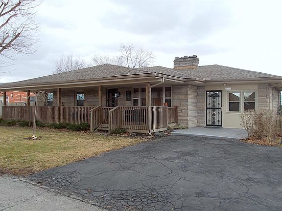 2nd image of 125 Crescent Dr