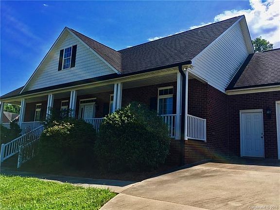 5th image of 1331 Sedgewood Ln