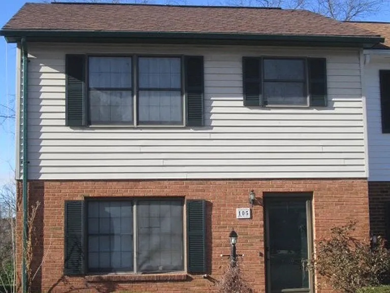 105 Franklin Parke Ct — Photo 1