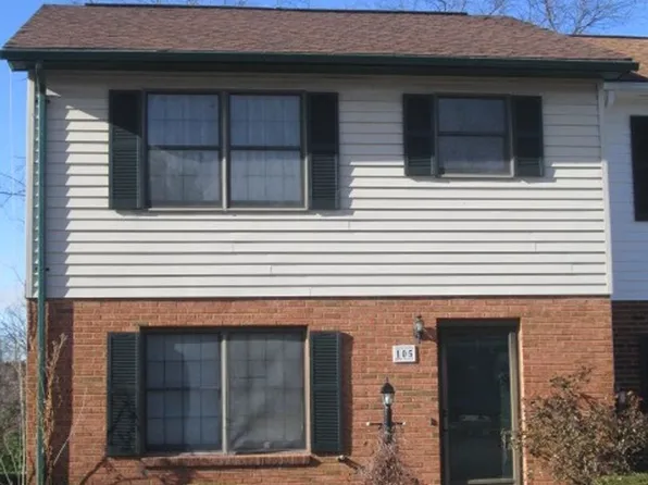 105 Franklin Parke Ct, Christiansburg, VA 24073