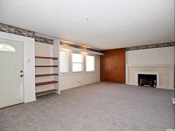 4th image of 8306 W Western Dr