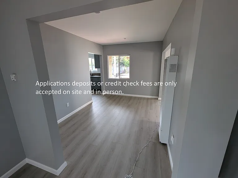 8222 S Halldale Ave — Photo 4