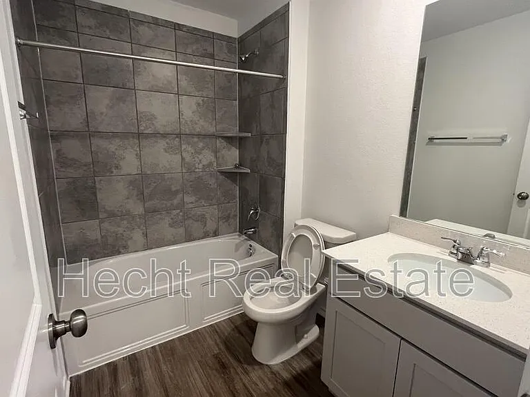 283 Silver Glen Dr #1 — Photo 16