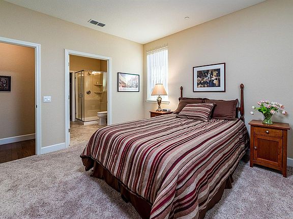 5th image of 5028 Sycamore Canyon Dr