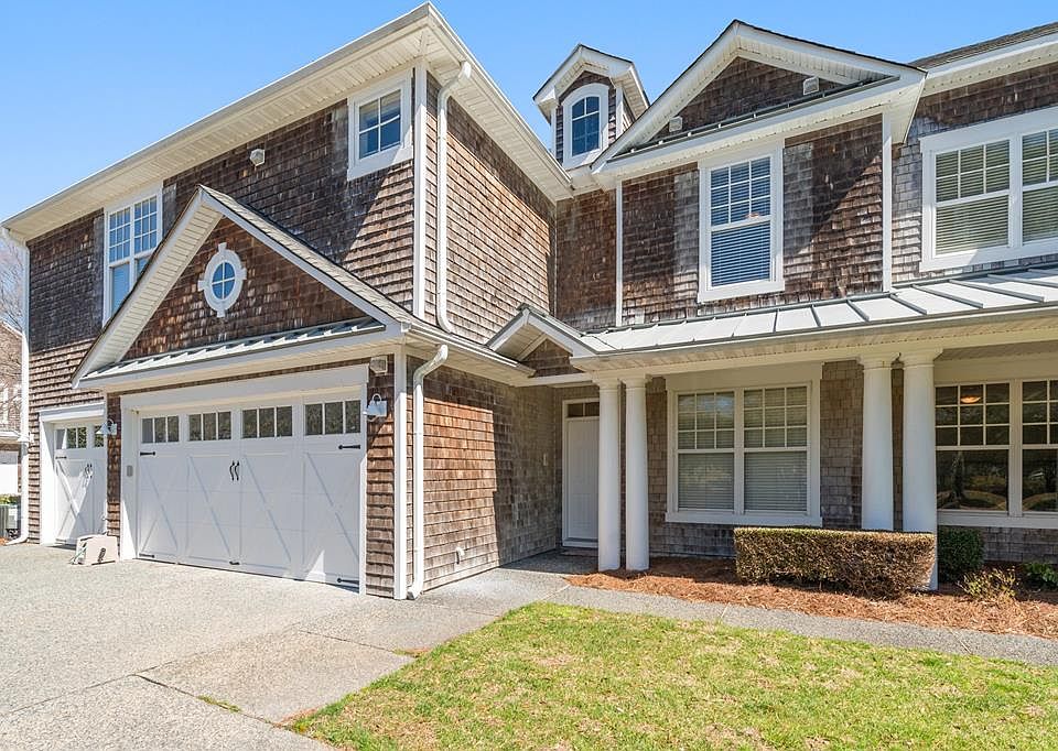 1st image of 270 Old Course Loop