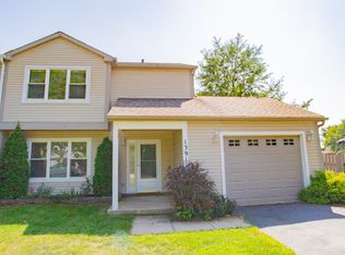 1391 Cimarron Ct, Elgin, IL 60120