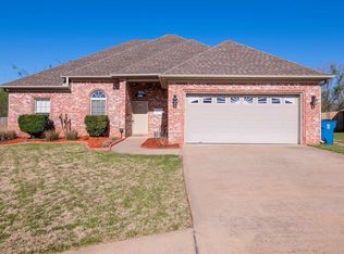 5504 Village Loop, Benton, AR 72019