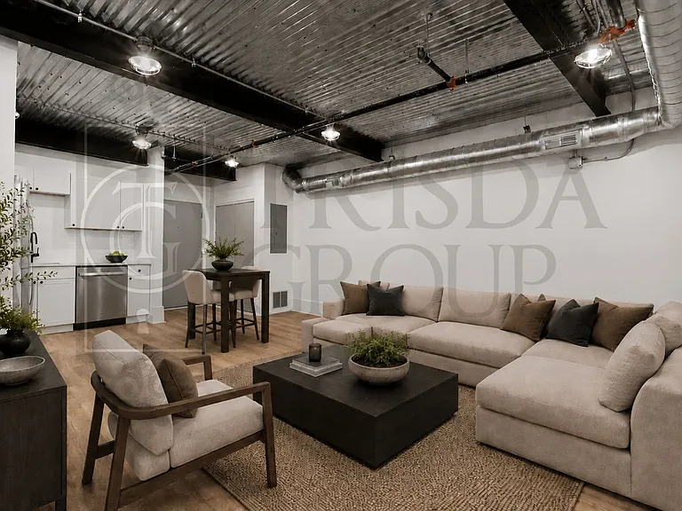 160 Southern Ave #7 — Photo 6