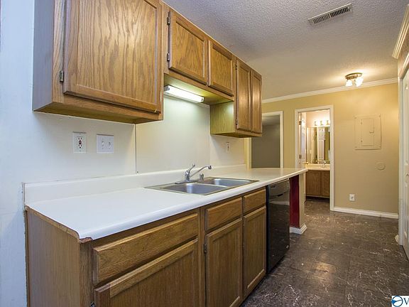 5th image of 4990 Seven Pine Cir #4990