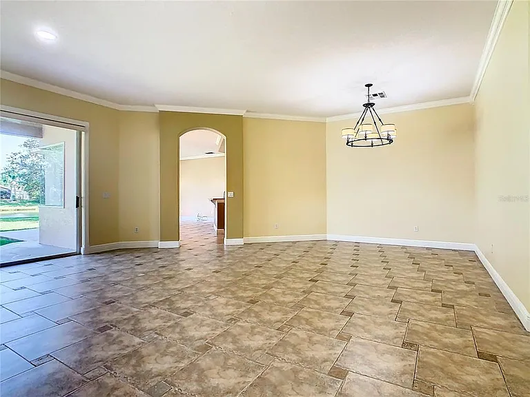 4925 Brightmour Cir — Photo 10