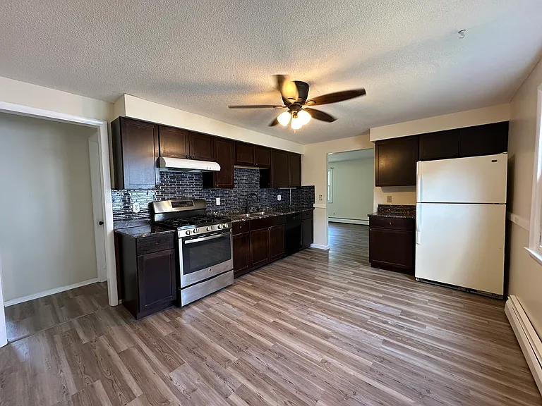 226 Welton St #228 — Photo 2