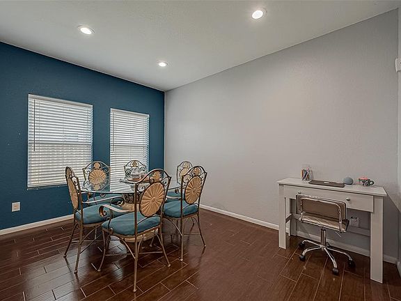 4th image of 14703 Isle Of Pines Ct