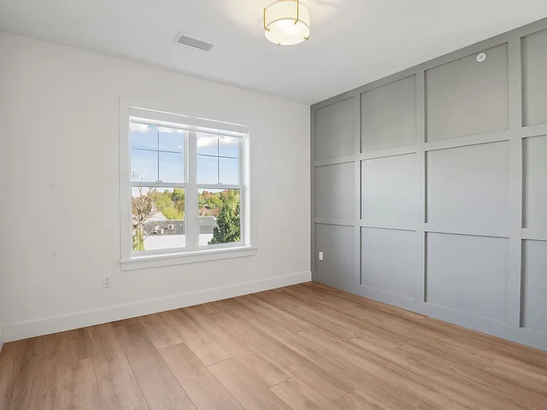 Chestnut Road Apartments — Photo 36