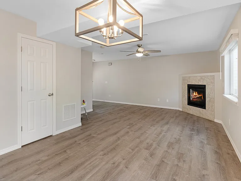 2350 Spring Blossom Dr — Photo 8