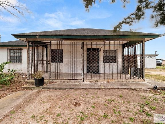 4th image of 3854 Valle Escondido Cir