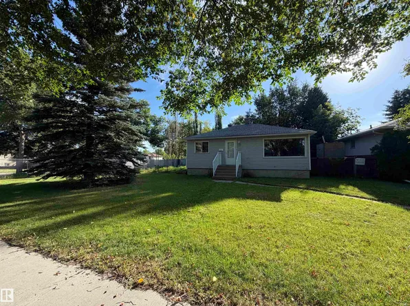 12245 81st St NW, Edmonton, AB T5B 2T2